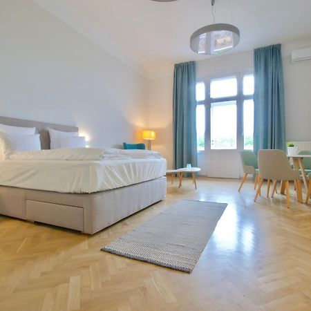 Europest Luxury Suites Budapest Exterior foto