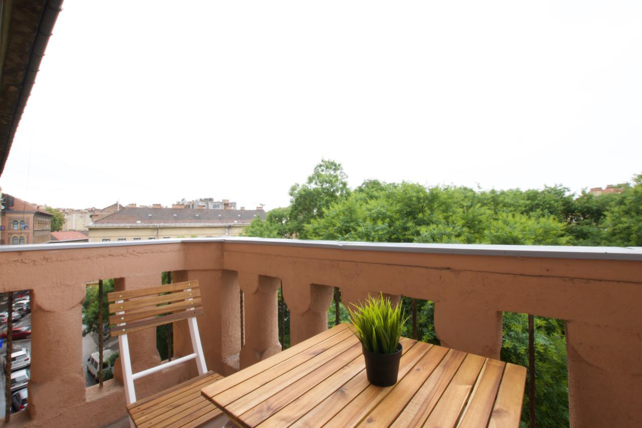 Europest Luxury Suites Budapest Exterior foto
